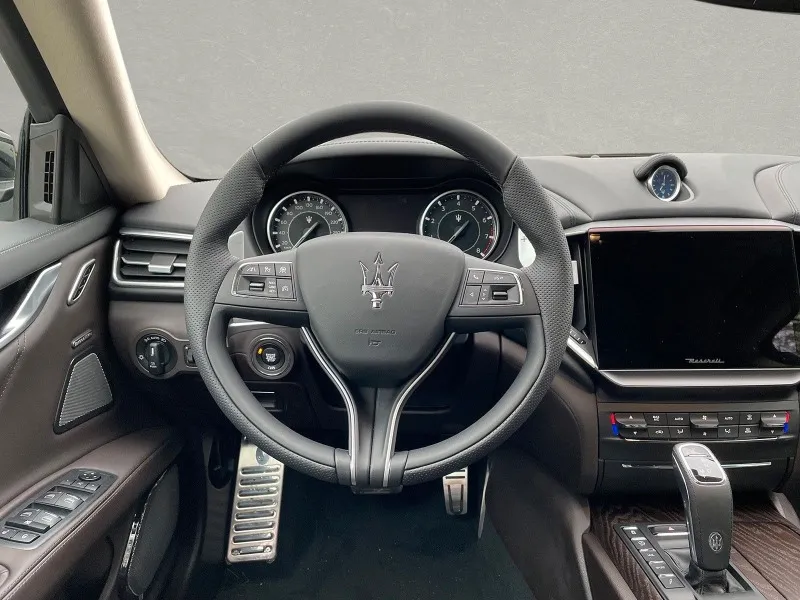 Maserati Ghibli SQ4 =Modena= Nerissimo Package Гаранция Image 9